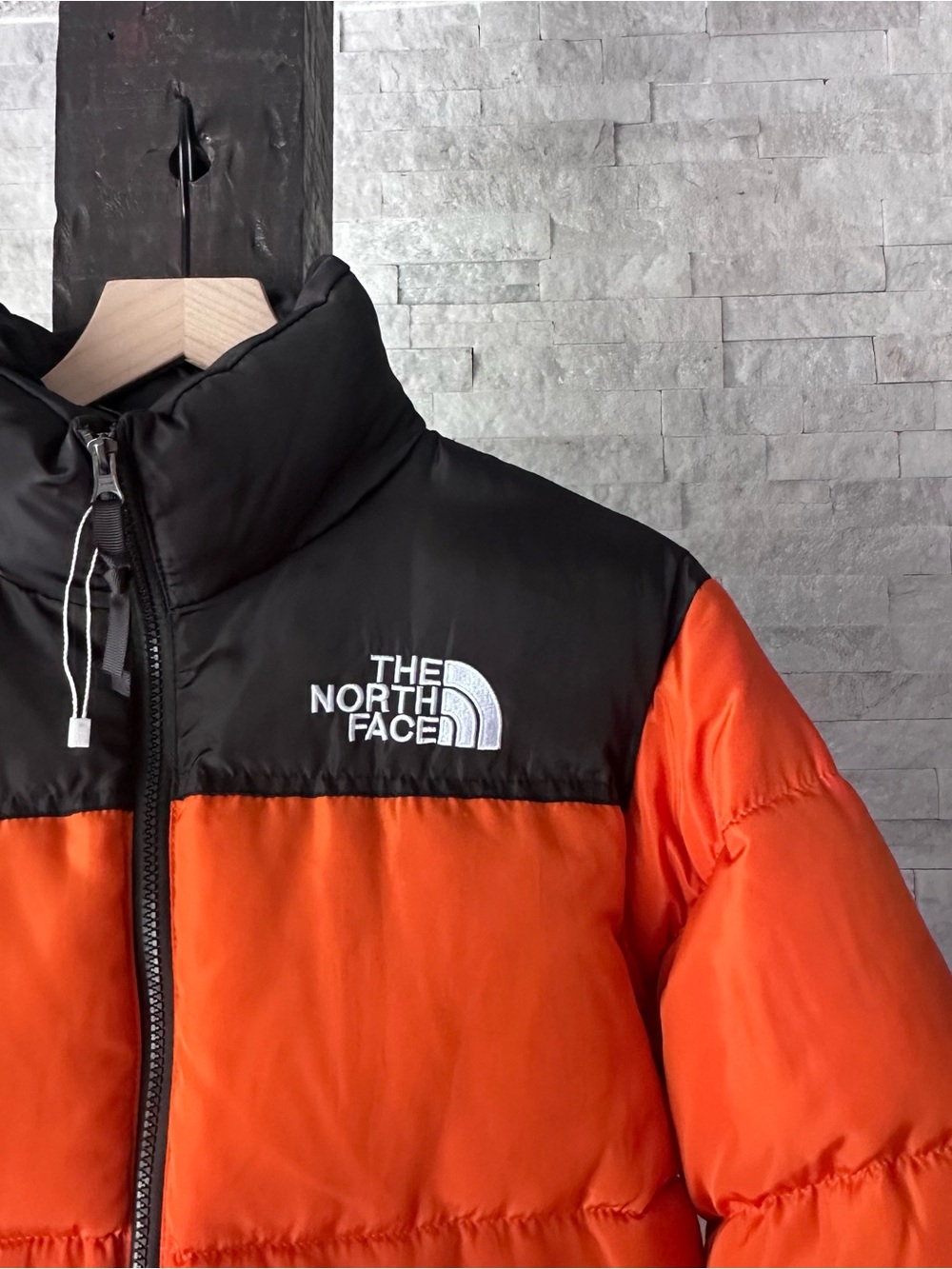 The North Face Orange and Black Retro 700 Down Fill Nuptse Puffer Jacket Size M - Picture 4 of 12